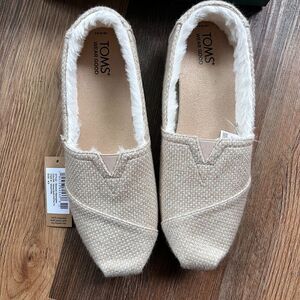 TOMS NWT Alpargata Slippers Oatmeal Sparkle Knit/Faux Fur 8.5